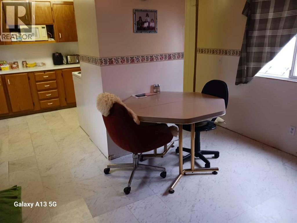 26 Westwood Court, Innisfail, Alberta  T4G 1S2 - Photo 12 - A2279493