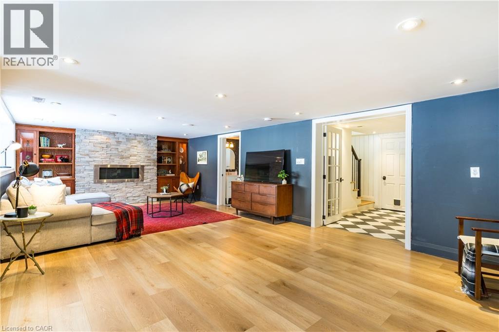 3 Fallsview Road, Hamilton, Ontario  L9H 5J7 - Photo 24 - 40802021