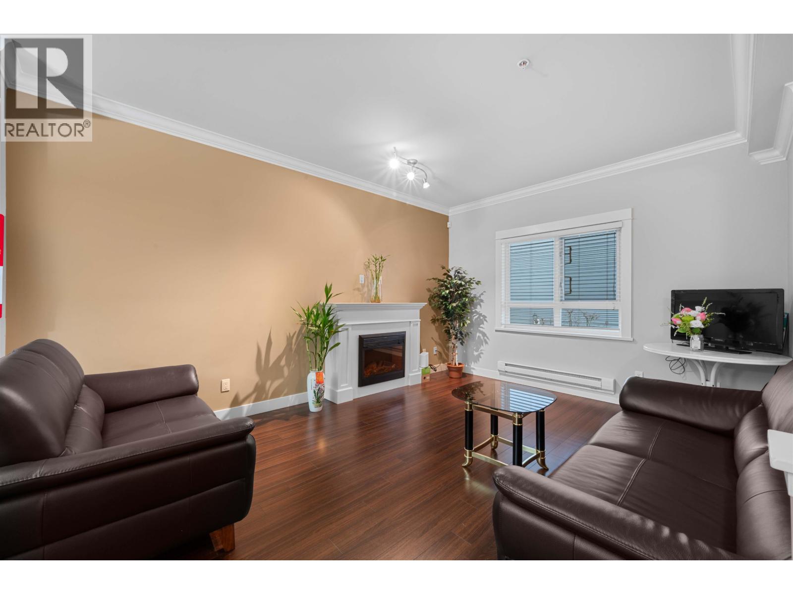 25 1130 Ewen Avenue, New Westminster, British Columbia  V3M 5E4 - Photo 12 - R3085409