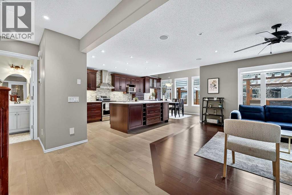 92 Panamount Green Nw, Calgary, Alberta  T3K 5R7 - Photo 11 - A2279170