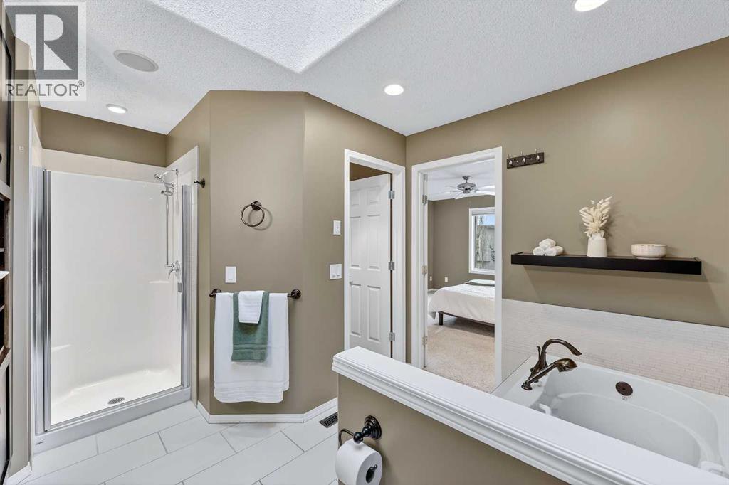 92 Panamount Green Nw, Calgary, Alberta  T3K 5R7 - Photo 30 - A2279170