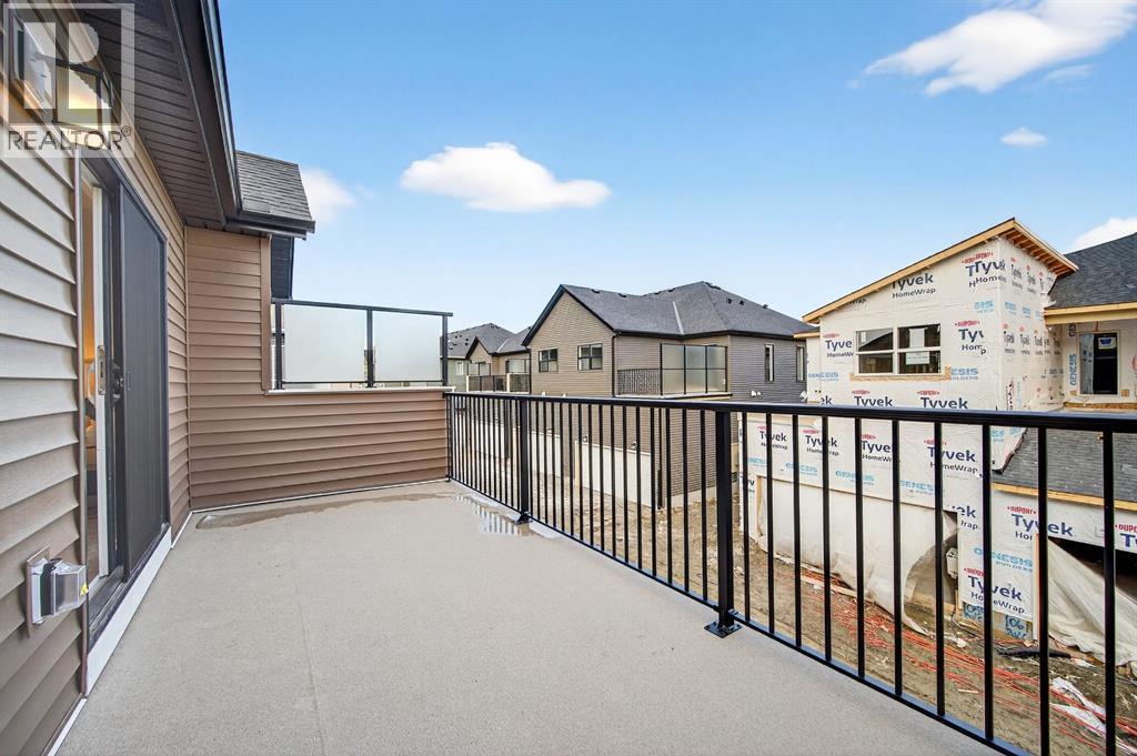 2242 Bayview Drive Sw, Airdrie, Alberta  T4B 5N4 - Photo 29 - A2279707