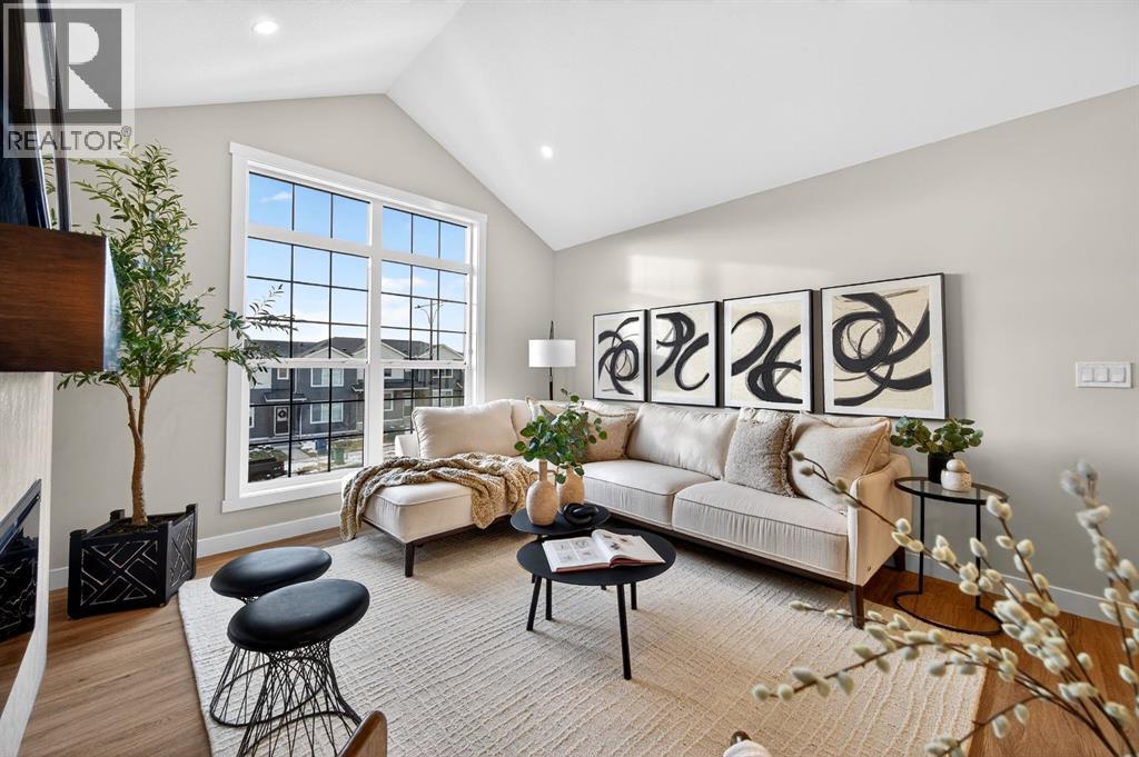 2242 Bayview Drive Sw, Airdrie, Alberta  T4B 5N4 - Photo 3 - A2279707