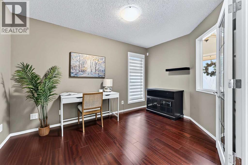 92 Panamount Green Nw, Calgary, Alberta  T3K 5R7 - Photo 5 - A2279170