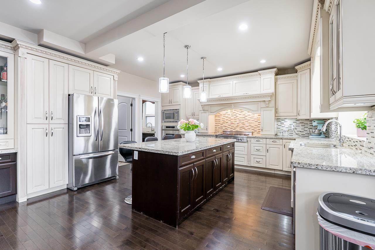 16768 57a Avenue, Surrey, British Columbia  V3S 1H8 - Photo 5 - R3085076