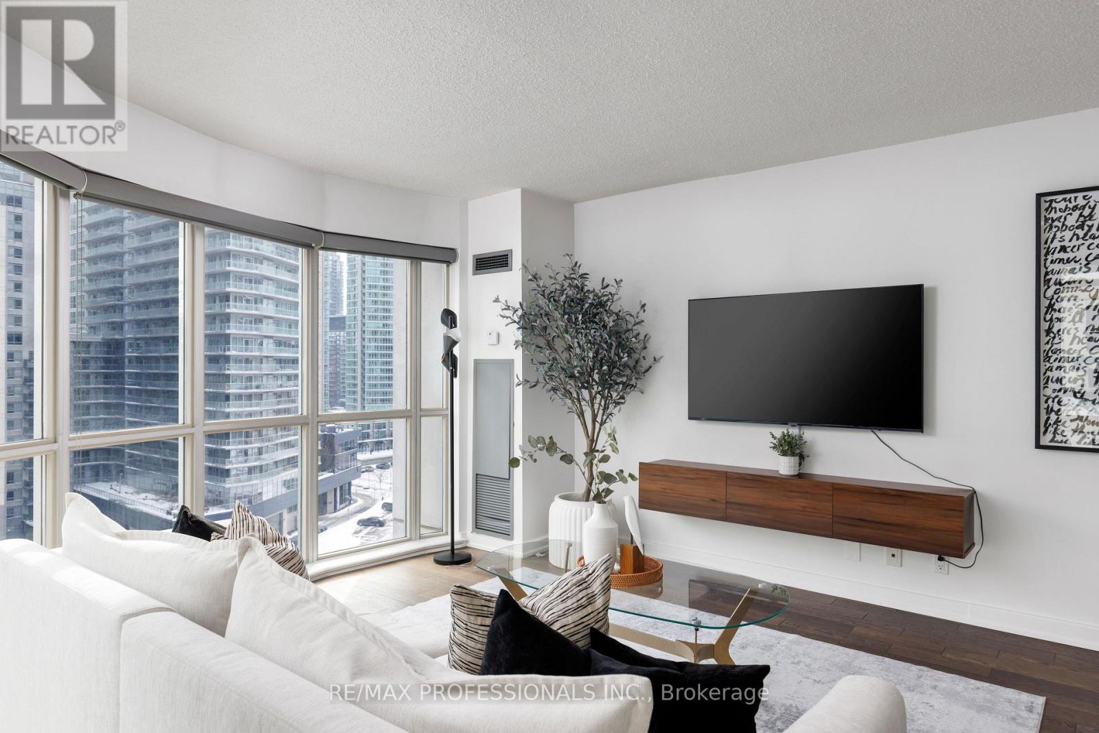 912 - 36 Blue Jays Way, Toronto, Ontario  M5V 3T3 - Photo 19 - C12750768