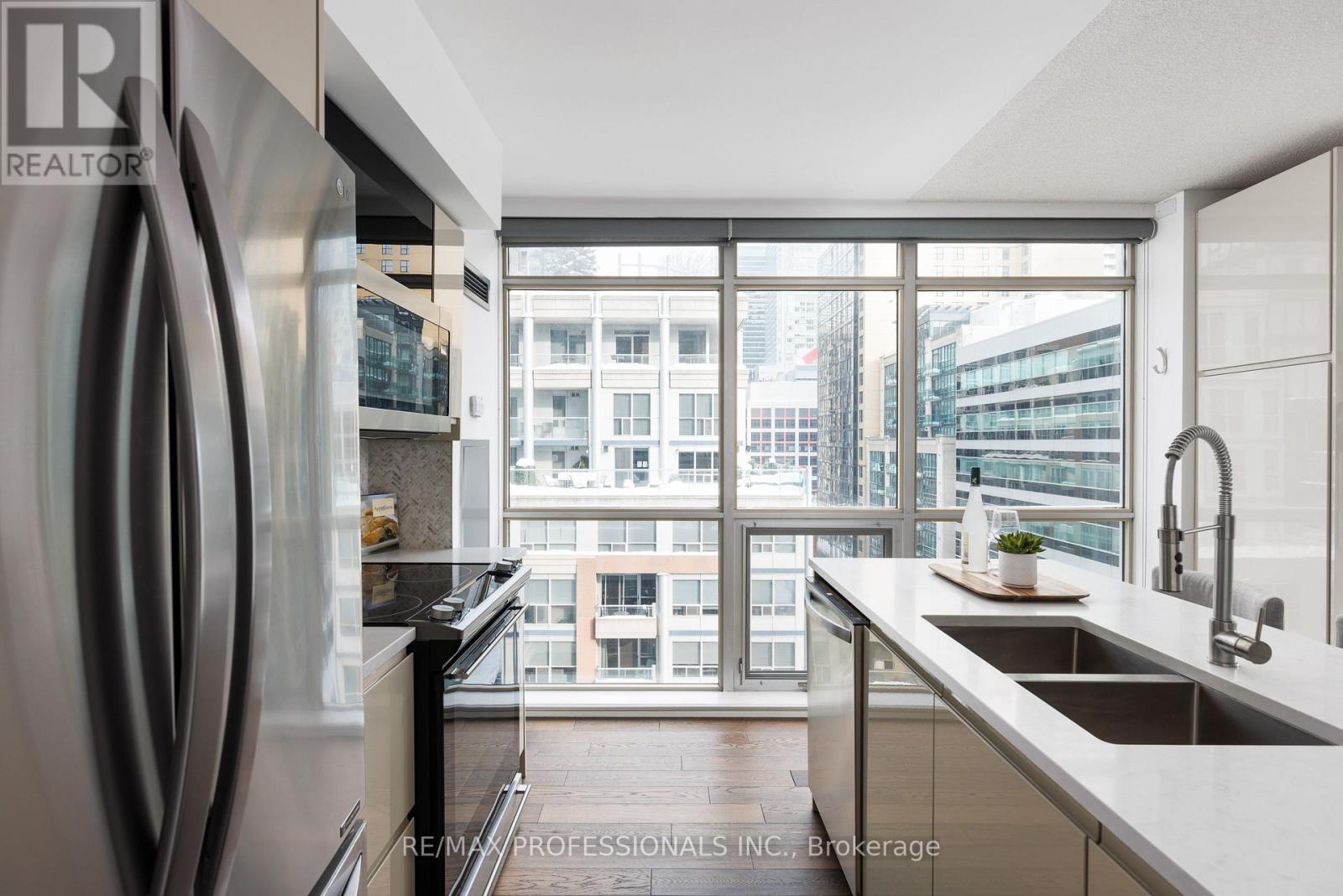 912 - 36 Blue Jays Way, Toronto, Ontario  M5V 3T3 - Photo 24 - C12750768