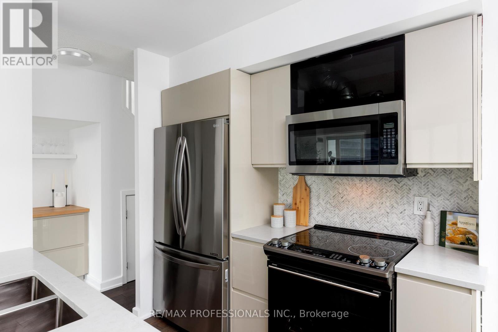 912 - 36 Blue Jays Way, Toronto, Ontario  M5V 3T3 - Photo 26 - C12750768