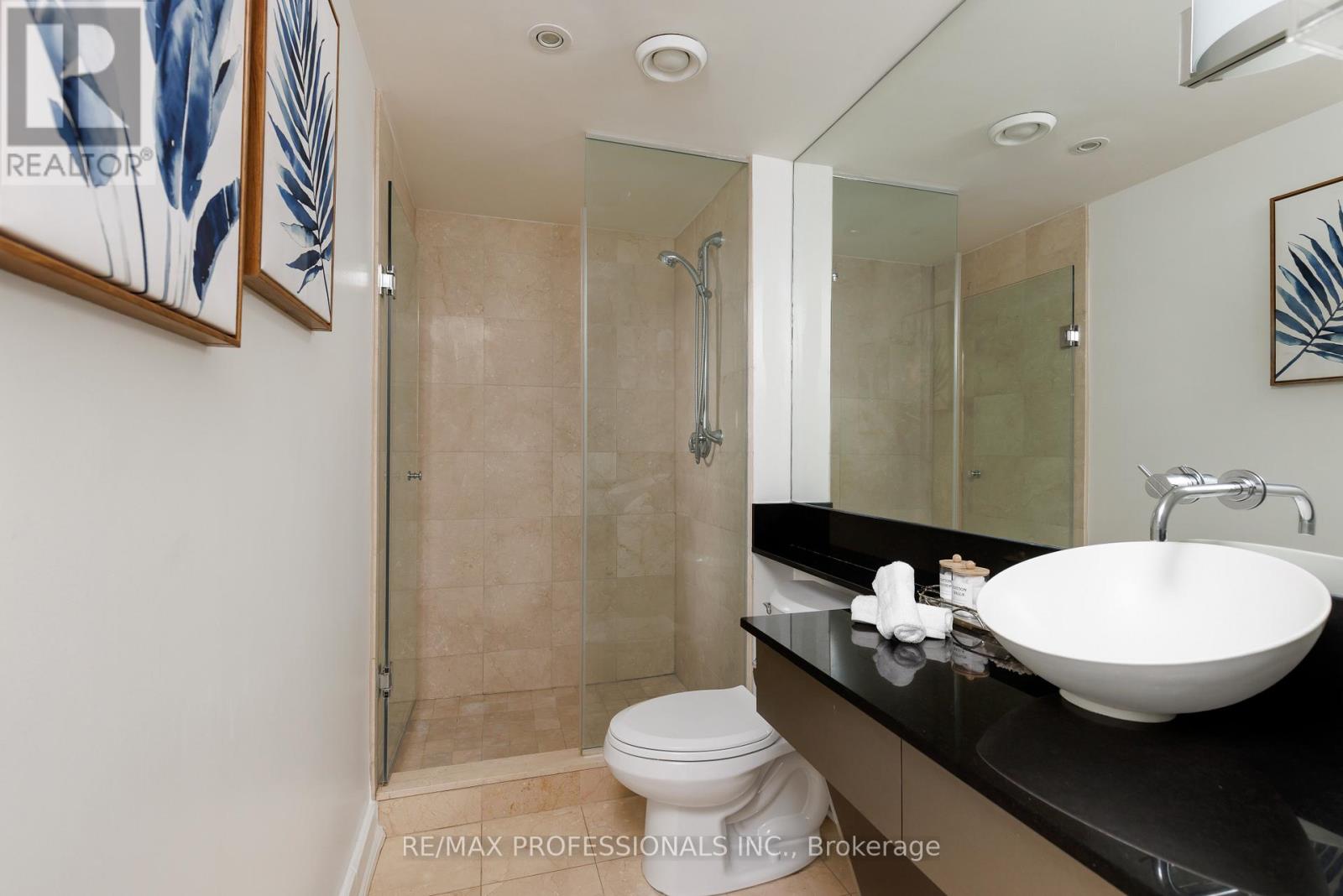 912 - 36 Blue Jays Way, Toronto, Ontario  M5V 3T3 - Photo 42 - C12750768