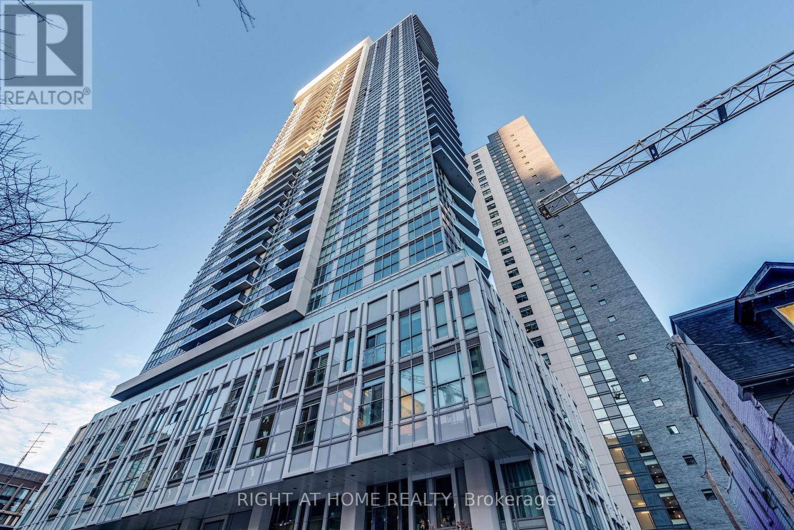 317 - 77 MUTUAL STREET, Toronto, Ontario