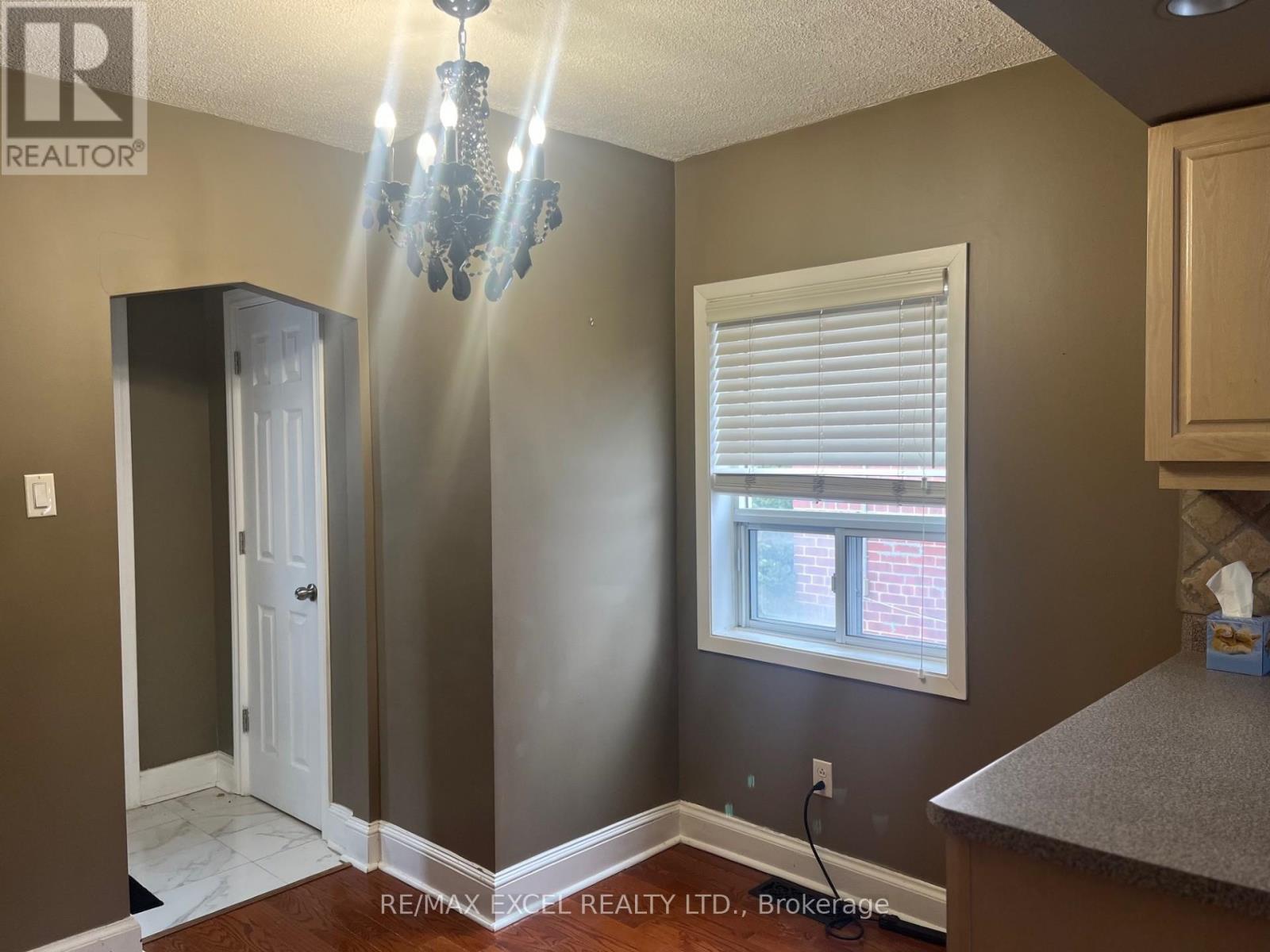 159 Avondale Avenue, Toronto, Ontario  M2N 2V4 - Photo 2 - C12750776