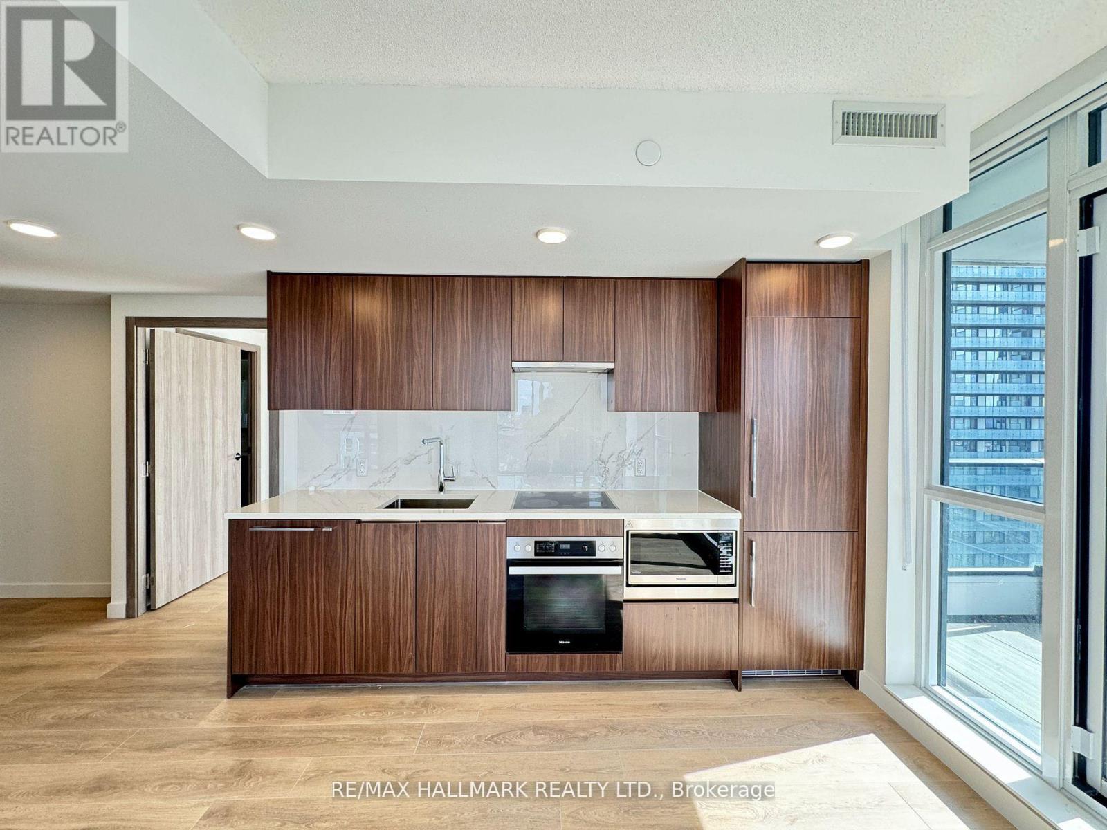 3511 - 38 Widmer Street, Toronto, Ontario  M5V 3M6 - Photo 3 - C12750786