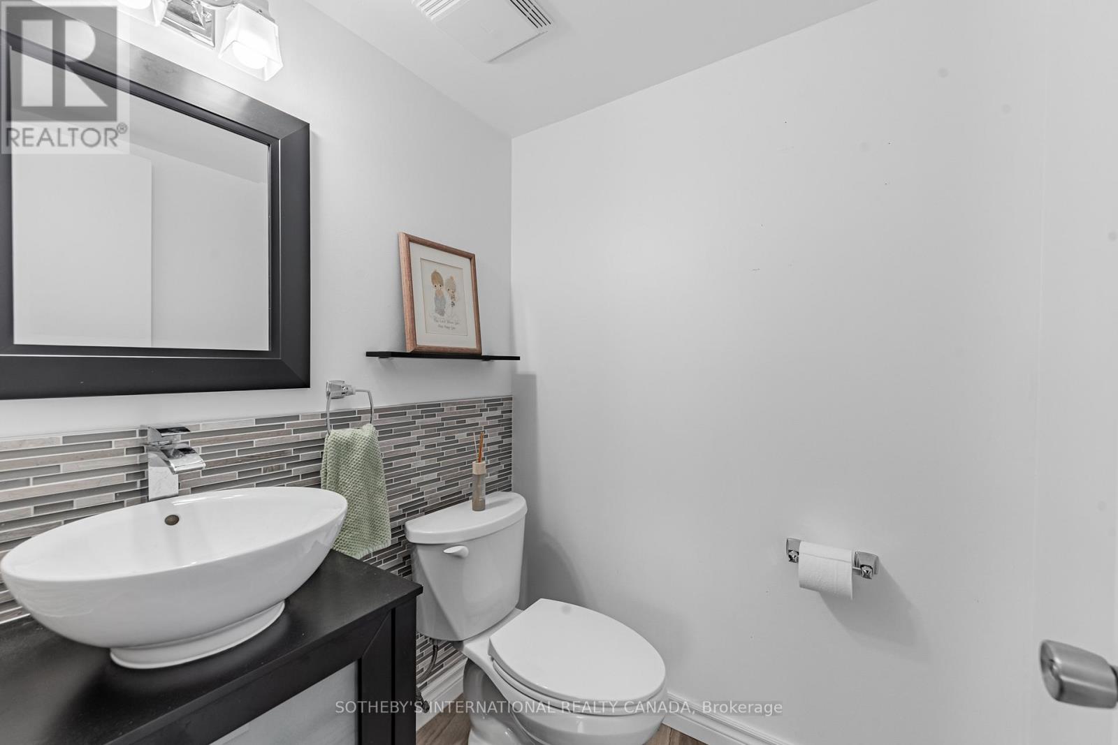 305 - 75 Weldrick Road E, Richmond Hill, Ontario  L4C 0H9 - Photo 17 - N12750720