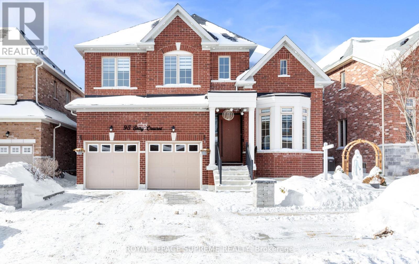 95 Selby Crescent, Bradford West Gwillimbury (Bradford), Ontario  L3Z 0V3 - Photo 2 - N12750762