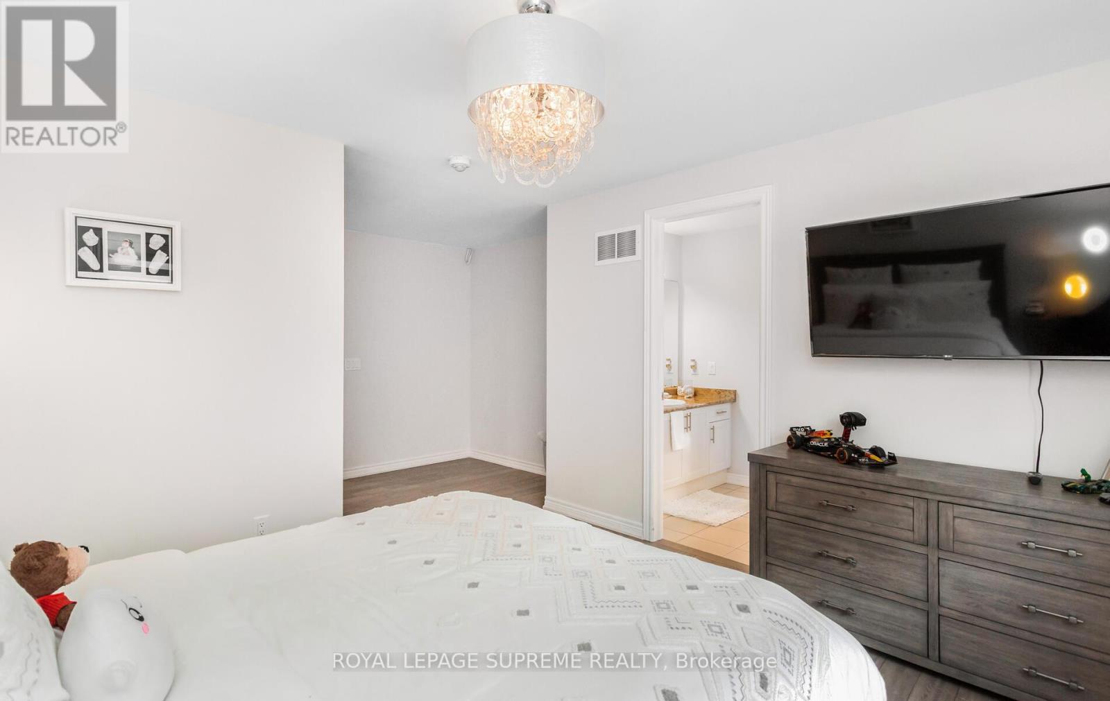 95 Selby Crescent, Bradford West Gwillimbury (Bradford), Ontario  L3Z 0V3 - Photo 29 - N12750762