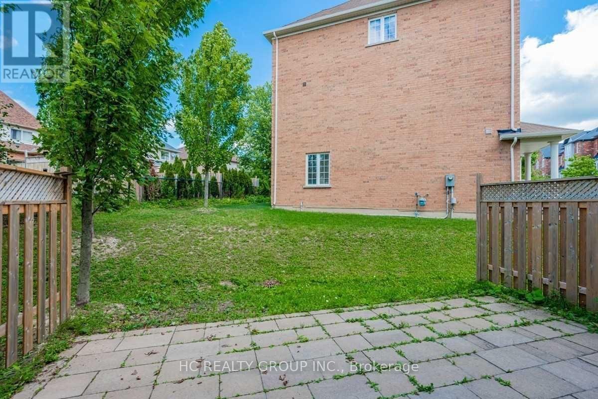 106 - 15 Old Colony Road, Richmond Hill, Ontario  L4E 4L5 - Photo 40 - N12750792