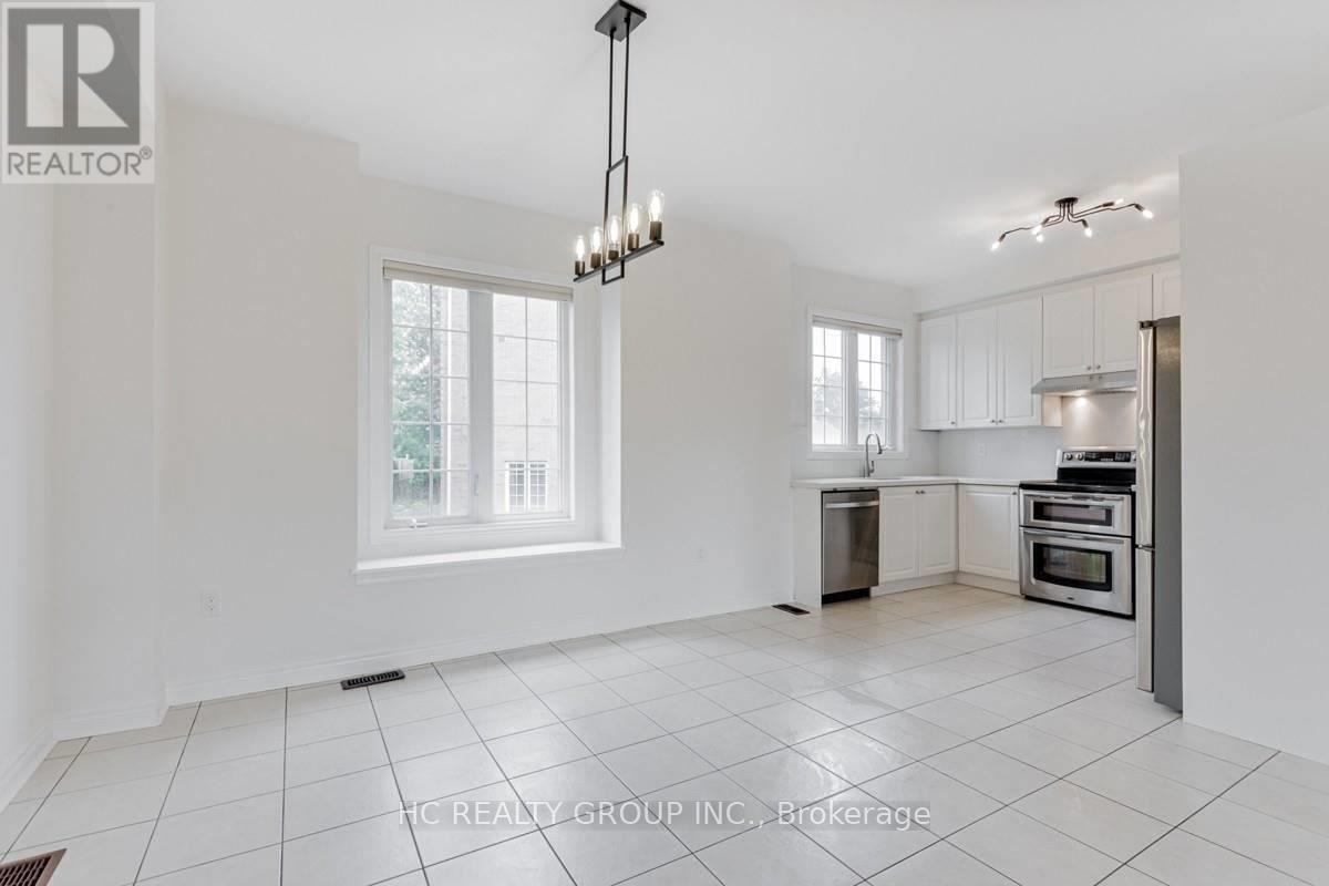 106 - 15 Old Colony Road, Richmond Hill, Ontario  L4E 4L5 - Photo 8 - N12750792