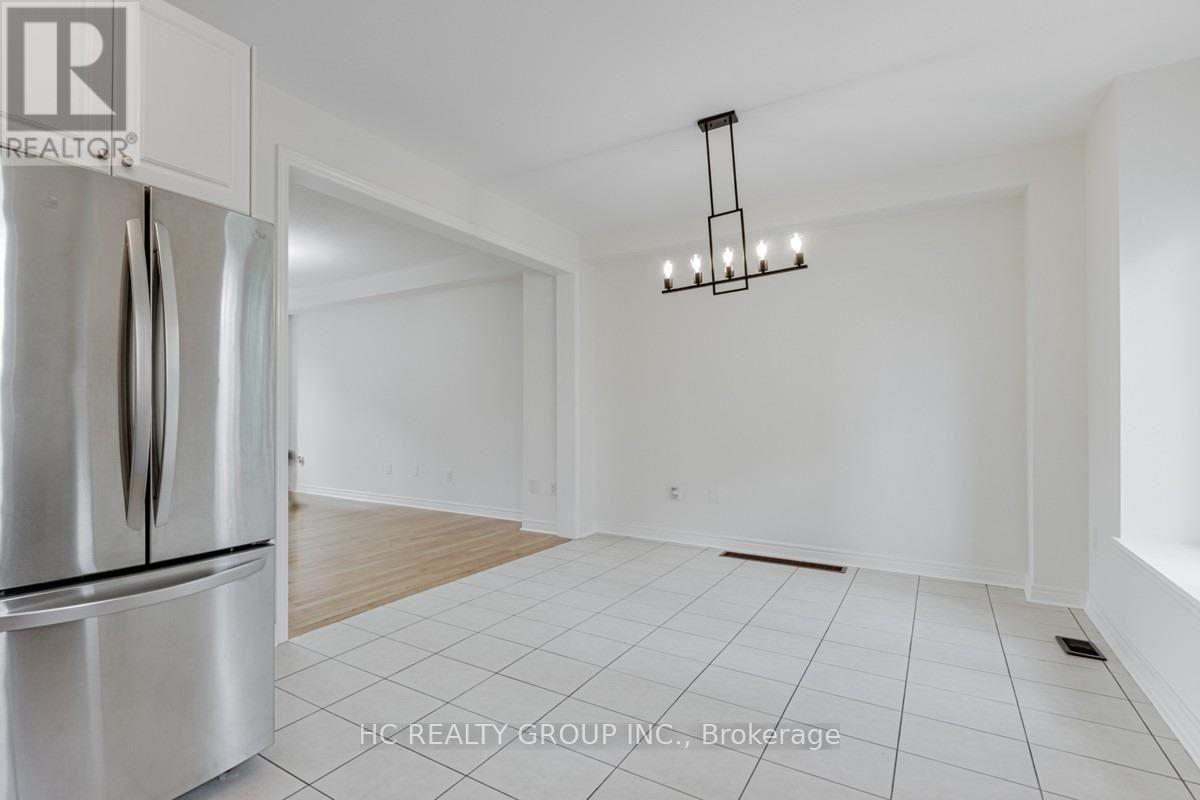 106 - 15 Old Colony Road, Richmond Hill, Ontario  L4E 4L5 - Photo 9 - N12750792