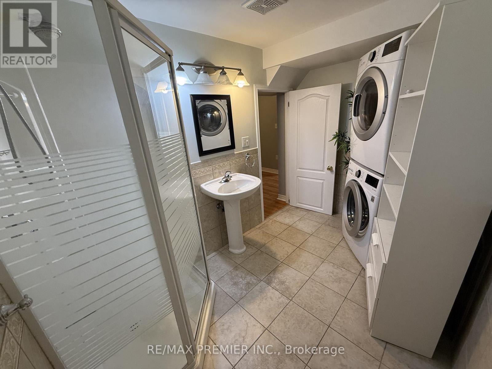 Lower - 54 Castlepoint Drive, Vaughan, Ontario  L4H 1B8 - Photo 18 - N12750802