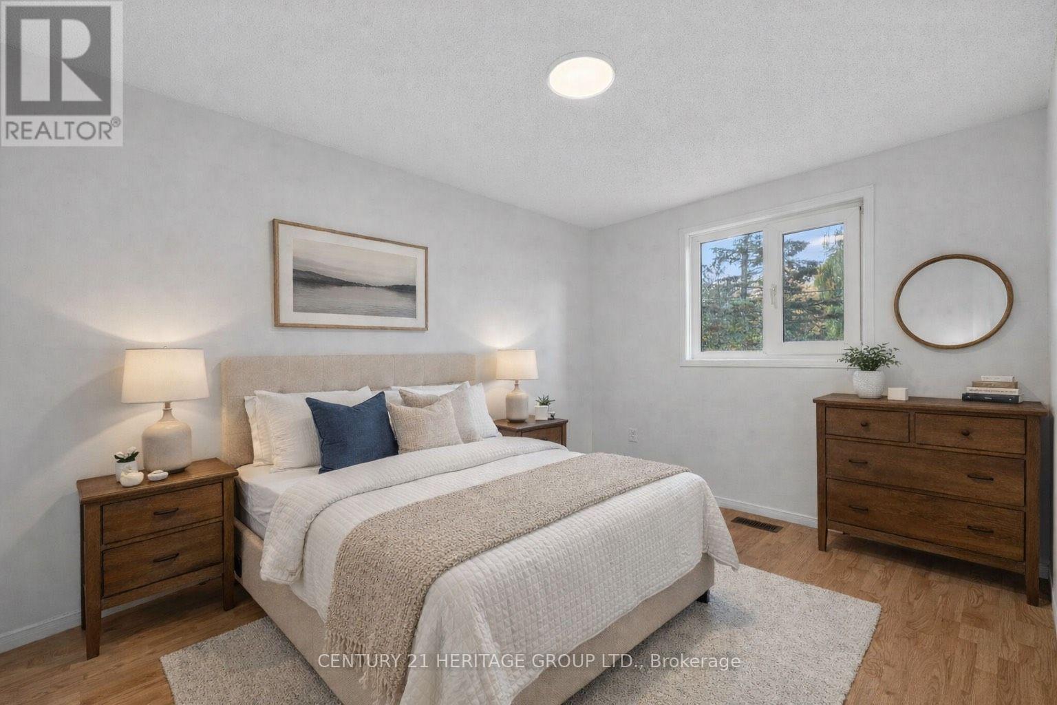 1087 County Rd 42, Clearview, Ontario  L0M 1S0 - Photo 26 - S12671990