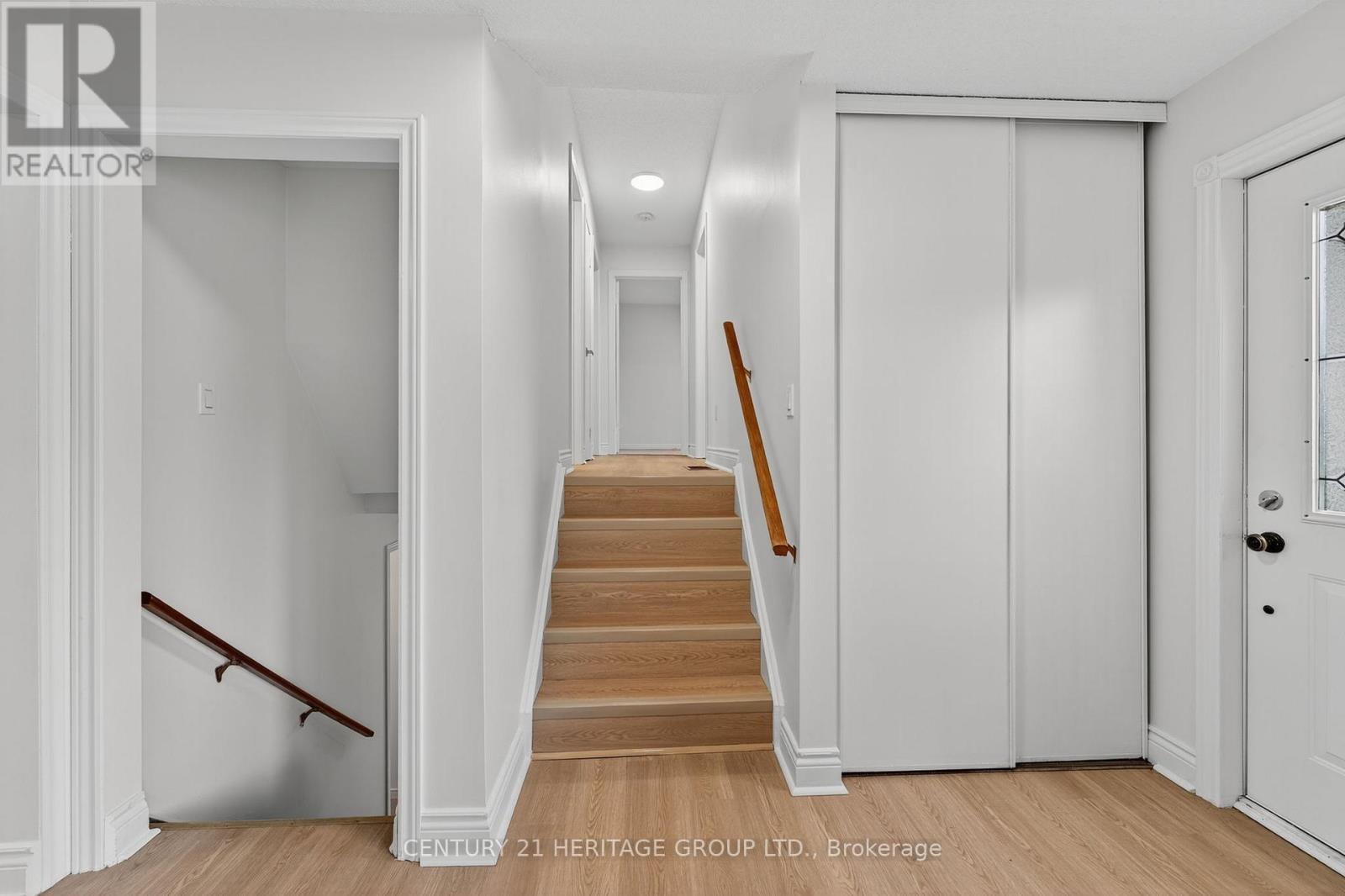 1087 County Rd 42, Clearview, Ontario  L0M 1S0 - Photo 22 - S12671990