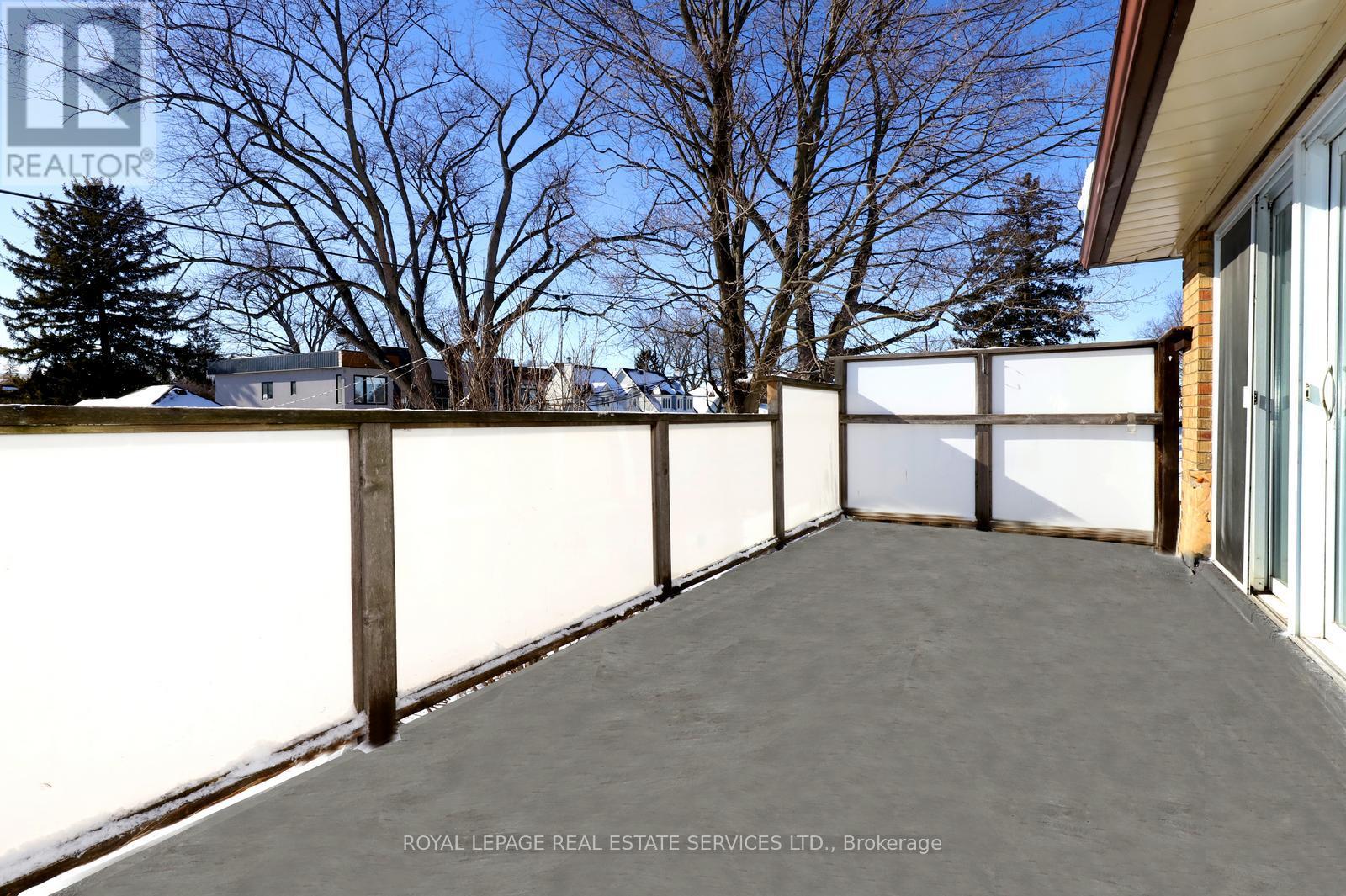 Upper Floor - 13 Benson Avenue, Mississauga, Ontario  L5H 2P3 - Photo 19 - W12750750