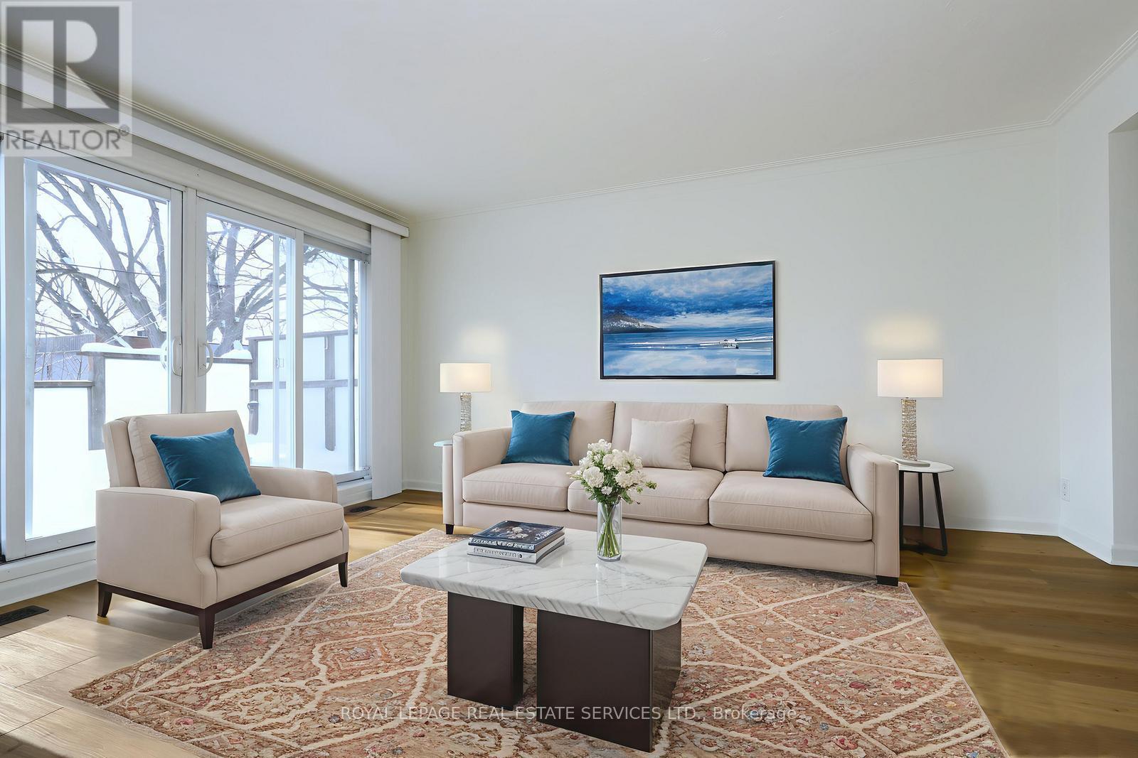 Upper Floor - 13 Benson Avenue, Mississauga, Ontario  L5H 2P3 - Photo 4 - W12750750