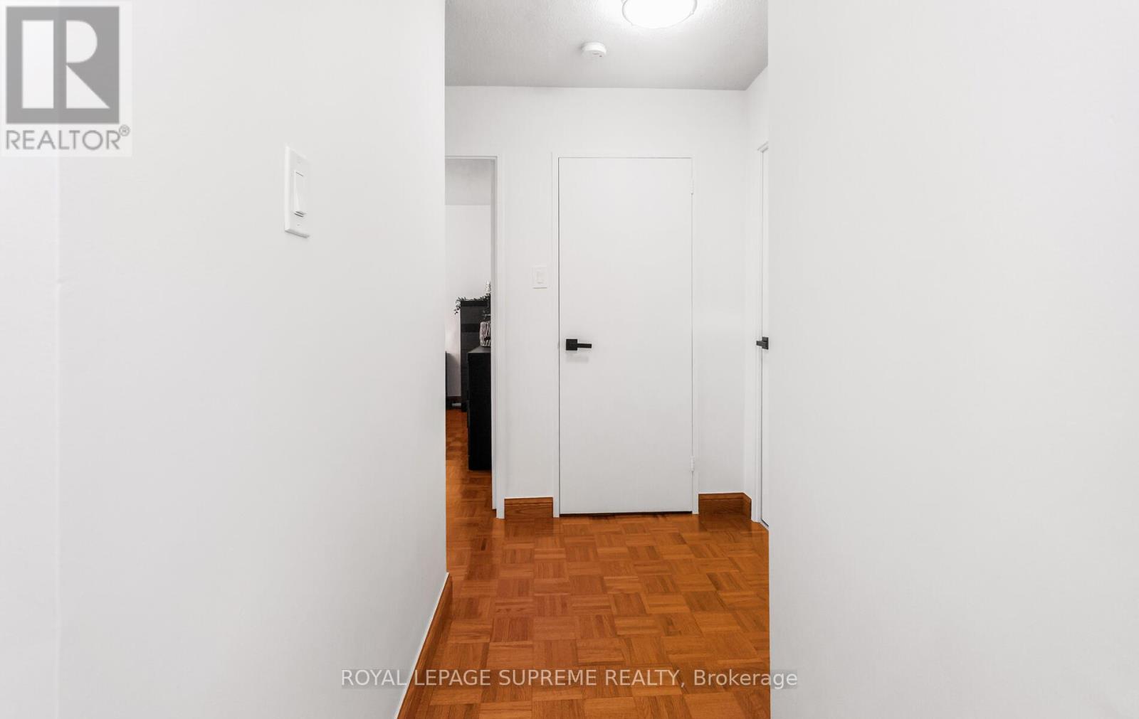 503 - 362 The East Mall Street, Toronto, Ontario  M9B 6C4 - Photo 16 - W12750752