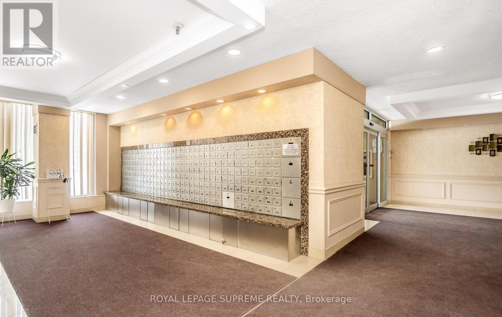 503 - 362 The East Mall Street, Toronto, Ontario  M9B 6C4 - Photo 28 - W12750752