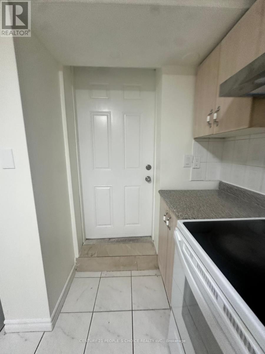 BSMT - 48 LANGDALE CRESCENT, Brampton, Ontario