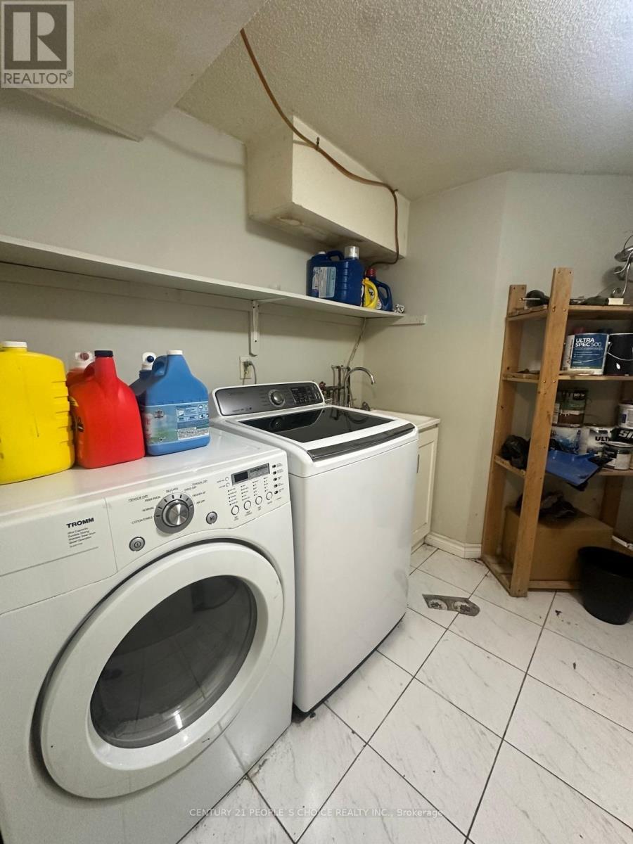 Bsmt - 48 Langdale Crescent, Brampton, Ontario  L6Y 4R7 - Photo 12 - W12750758