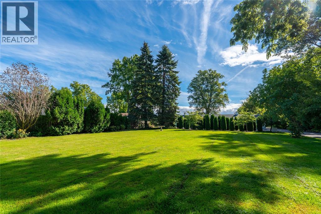 1738 St Clair Parkway South, St Clair, Ontario  N0N 1H0 - Photo 34 - 26002420