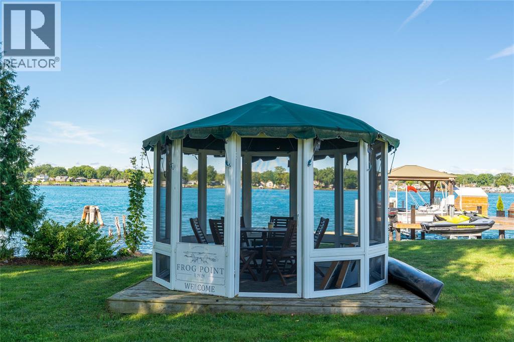 1738 St Clair Parkway South, St Clair, Ontario  N0N 1H0 - Photo 47 - 26002420