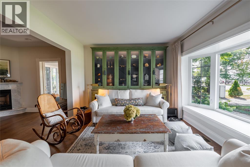 1738 St Clair Parkway South, St Clair, Ontario  N0N 1H0 - Photo 9 - 26002420