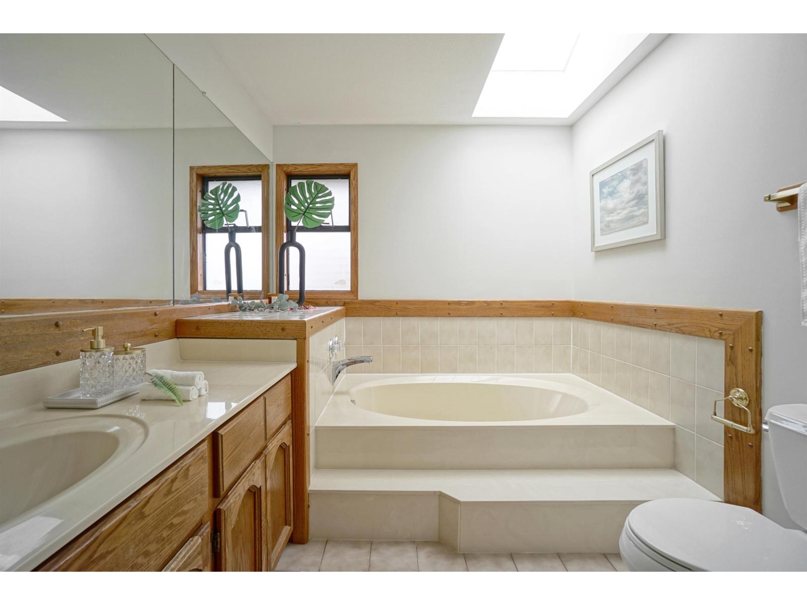 16569 S Glenwood Crescent, Surrey, British Columbia  V4N 1W7 - Photo 22 - R3085307