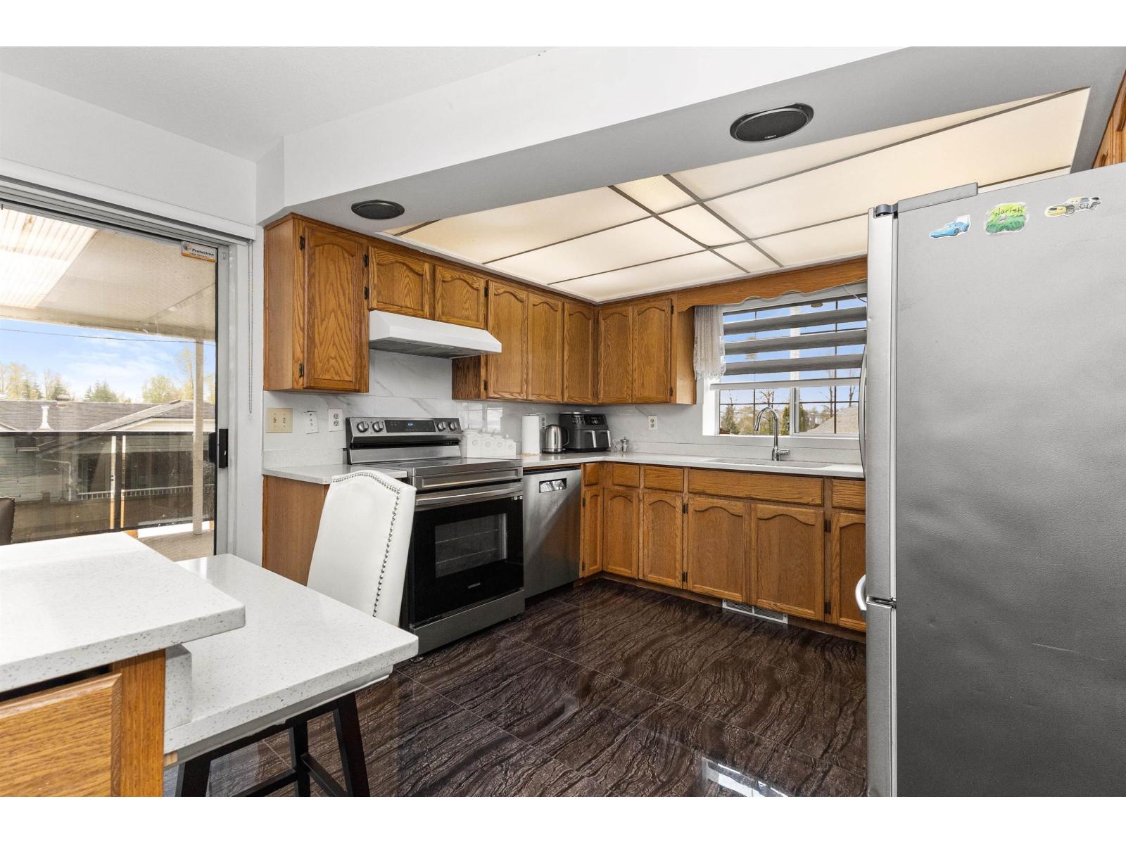 2930 Edgehill Avenue, Abbotsford, British Columbia  V2T 5J9 - Photo 11 - R3085265