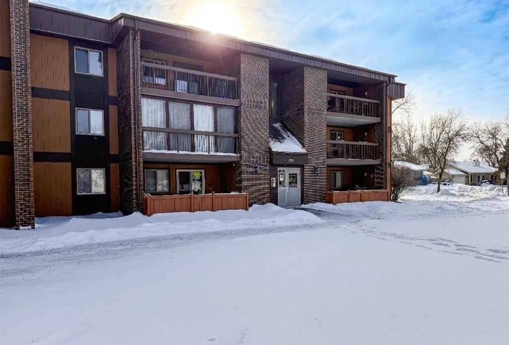 7 134 Regis Drive, Winnipeg, Manitoba  R2N 1K3 - Photo 0 - 202601841