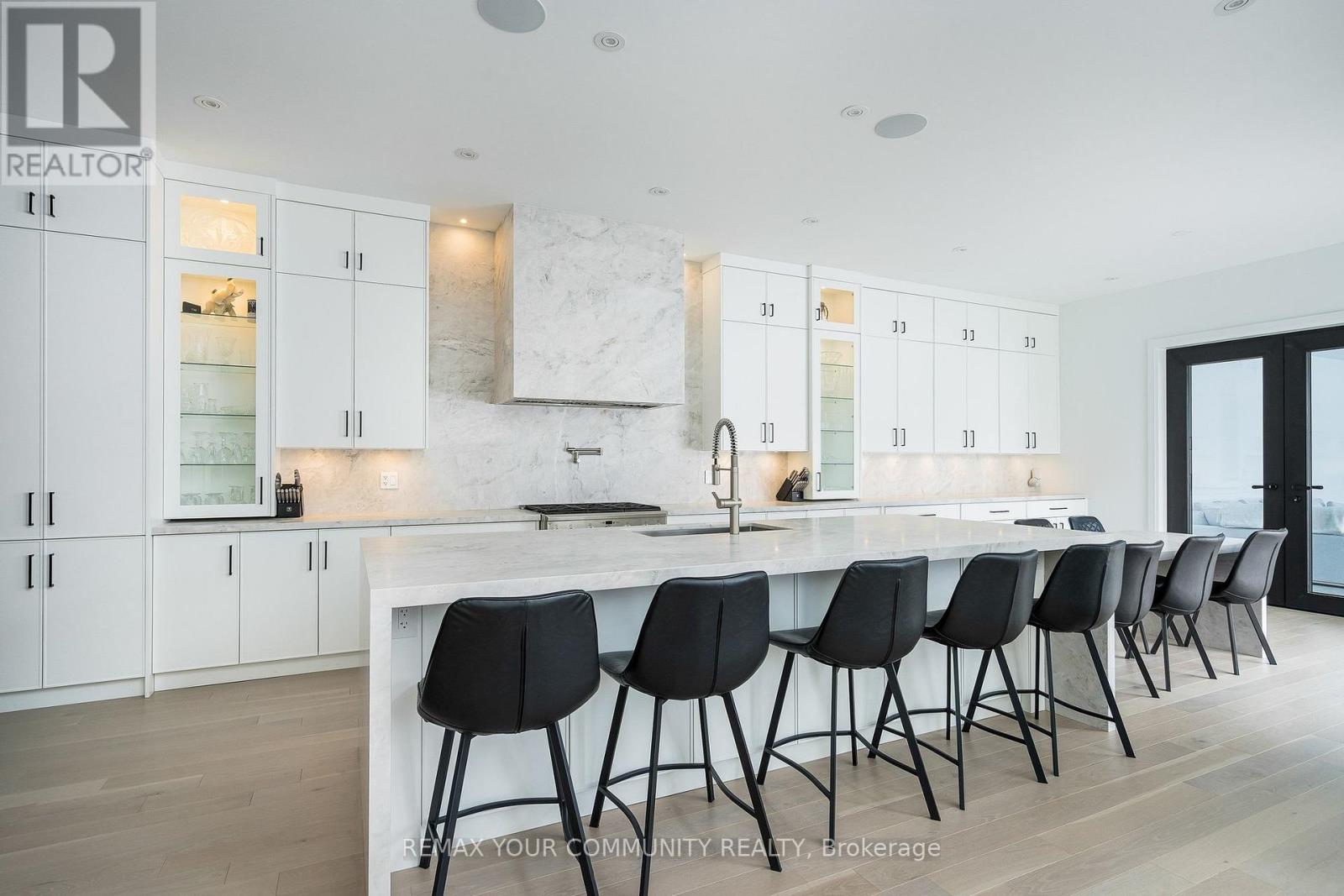 103 Stillwater Crescent, Blue Mountains, Ontario  L9Y 4P5 - Photo 14 - X12750714