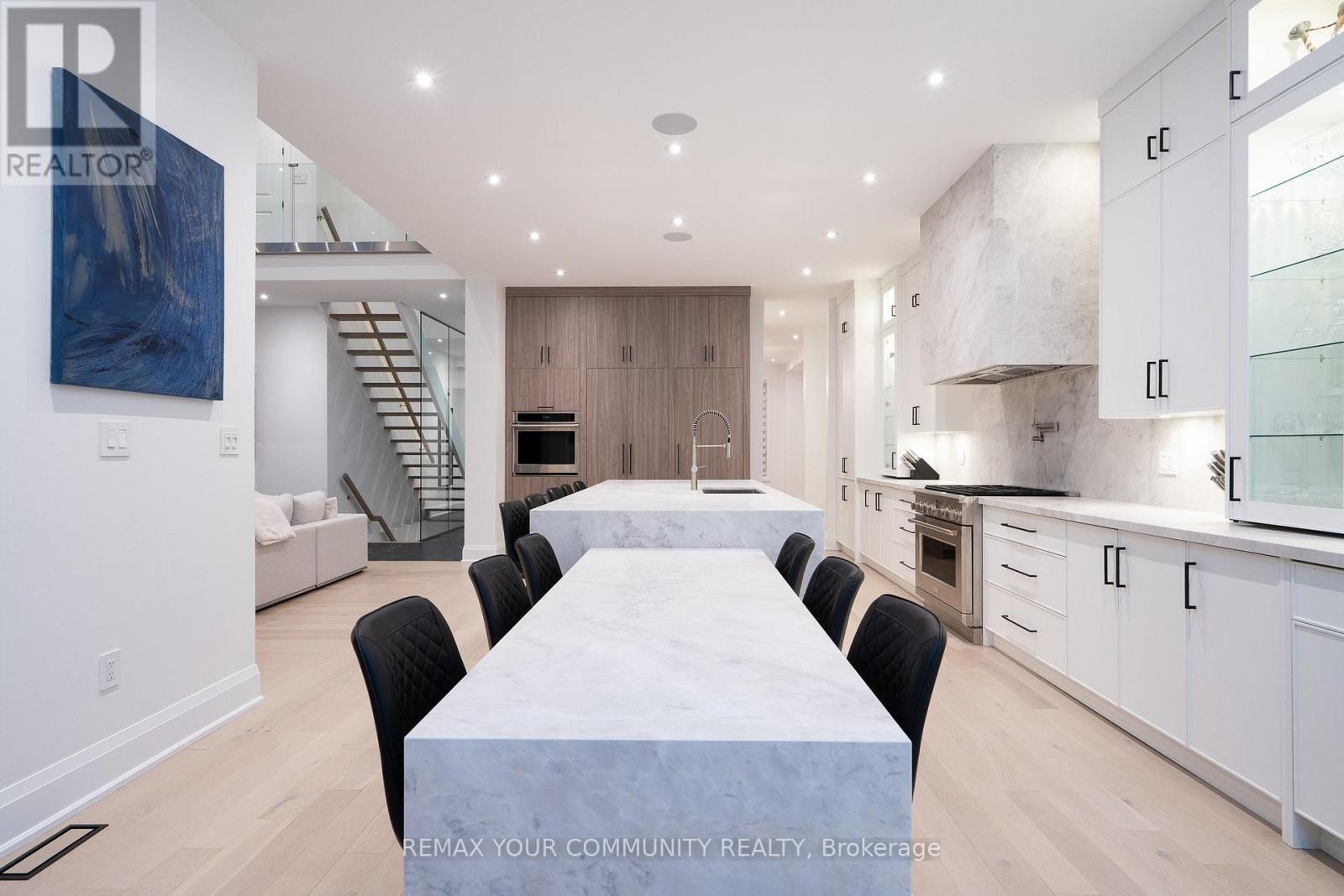 103 Stillwater Crescent, Blue Mountains, Ontario  L9Y 4P5 - Photo 16 - X12750714