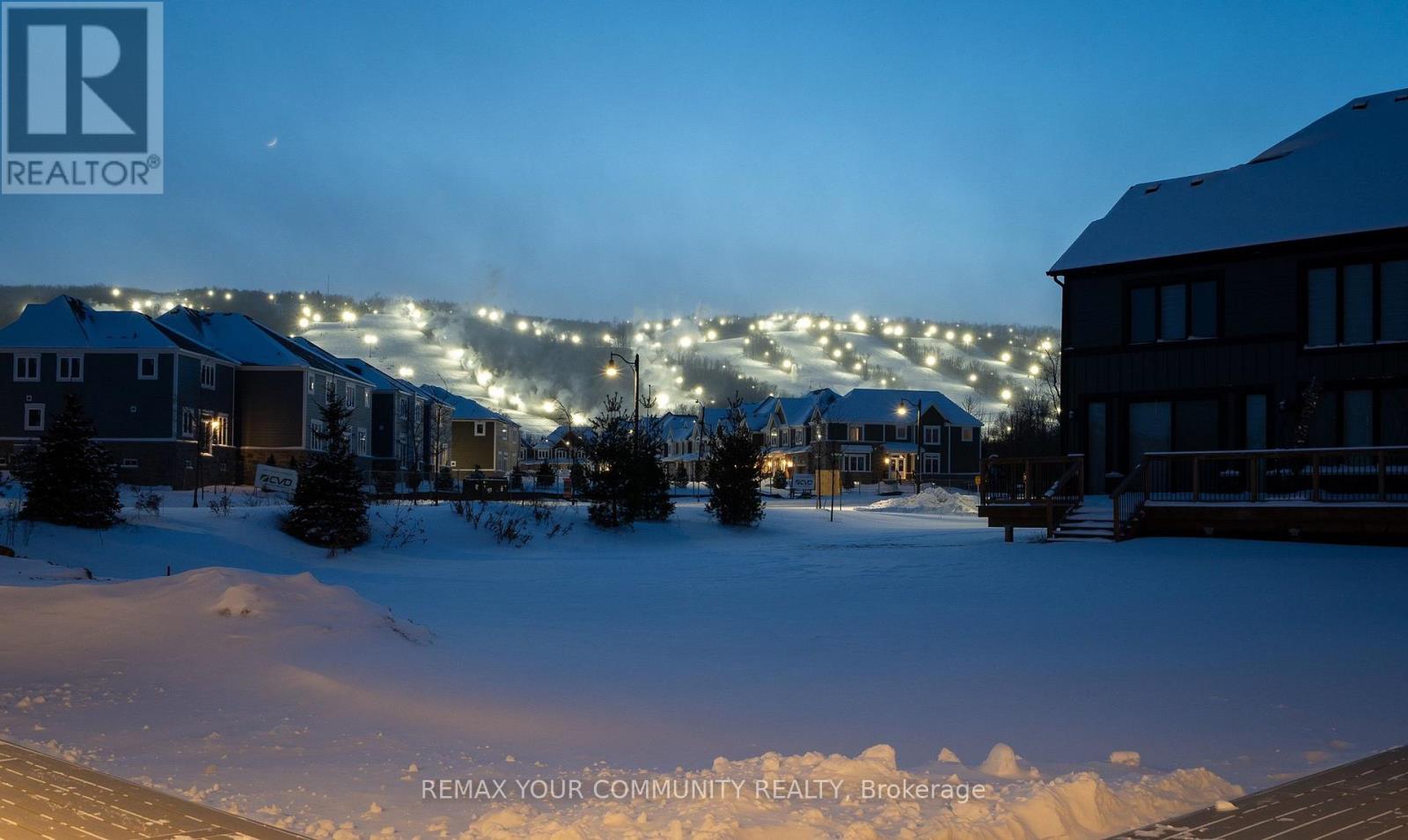 103 Stillwater Crescent, Blue Mountains, Ontario  L9Y 4P5 - Photo 4 - X12750714