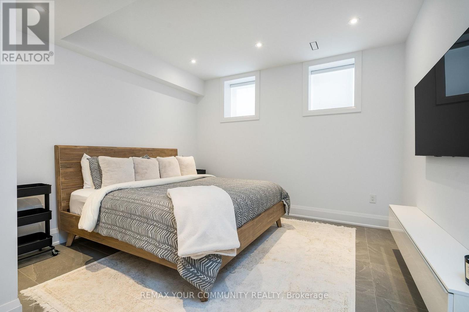 103 Stillwater Crescent, Blue Mountains, Ontario  L9Y 4P5 - Photo 42 - X12750714