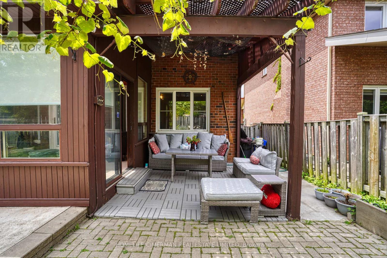 40 Queenston Crescent, Vaughan, Ontario  L4L 4A2 - Photo 17 - N12250895