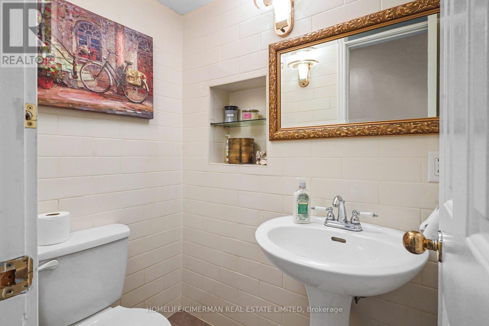 40 Queenston Crescent, Vaughan, Ontario  L4L 4A2 - Photo 23 - N12250895