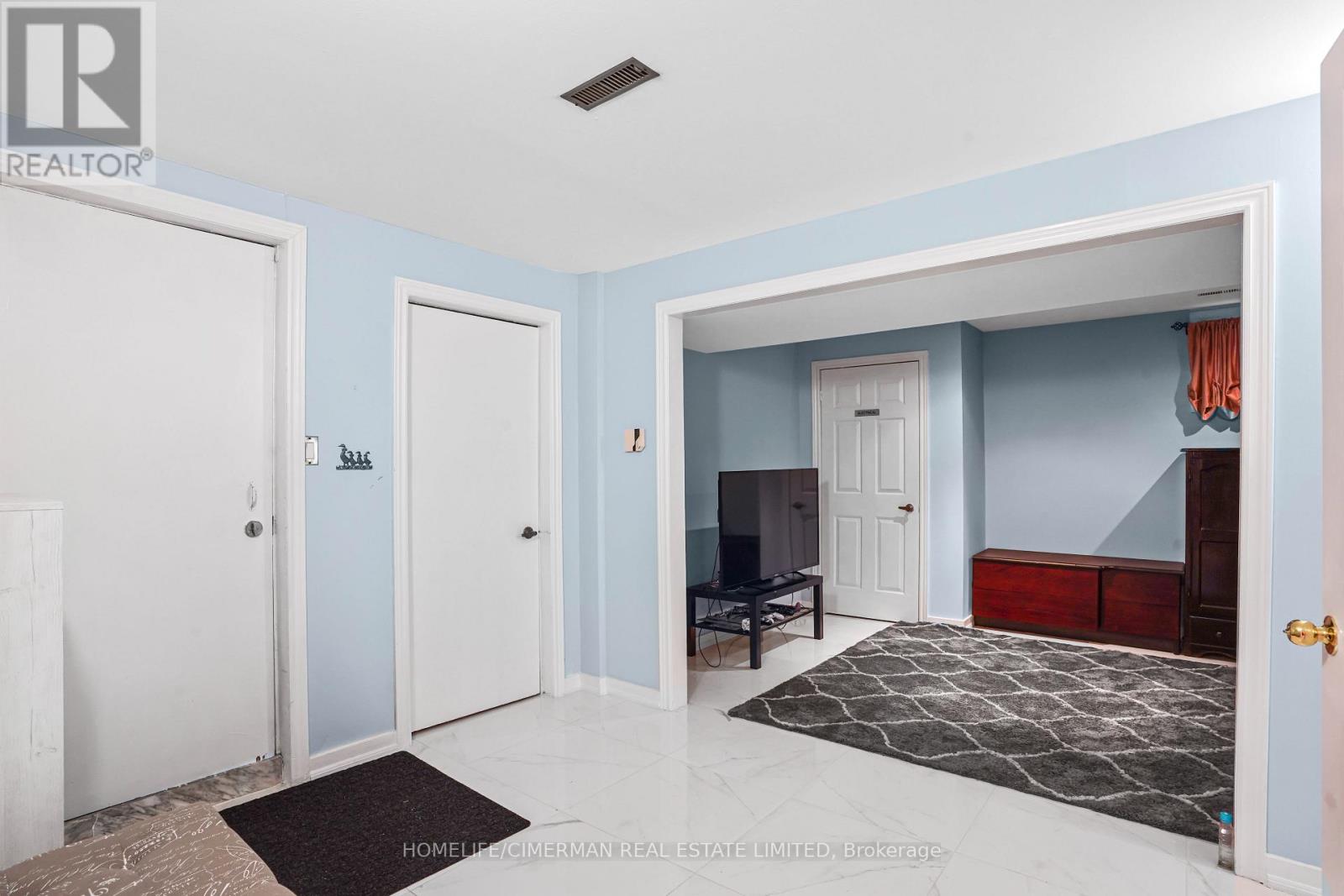 40 Queenston Crescent, Vaughan, Ontario  L4L 4A2 - Photo 44 - N12250895