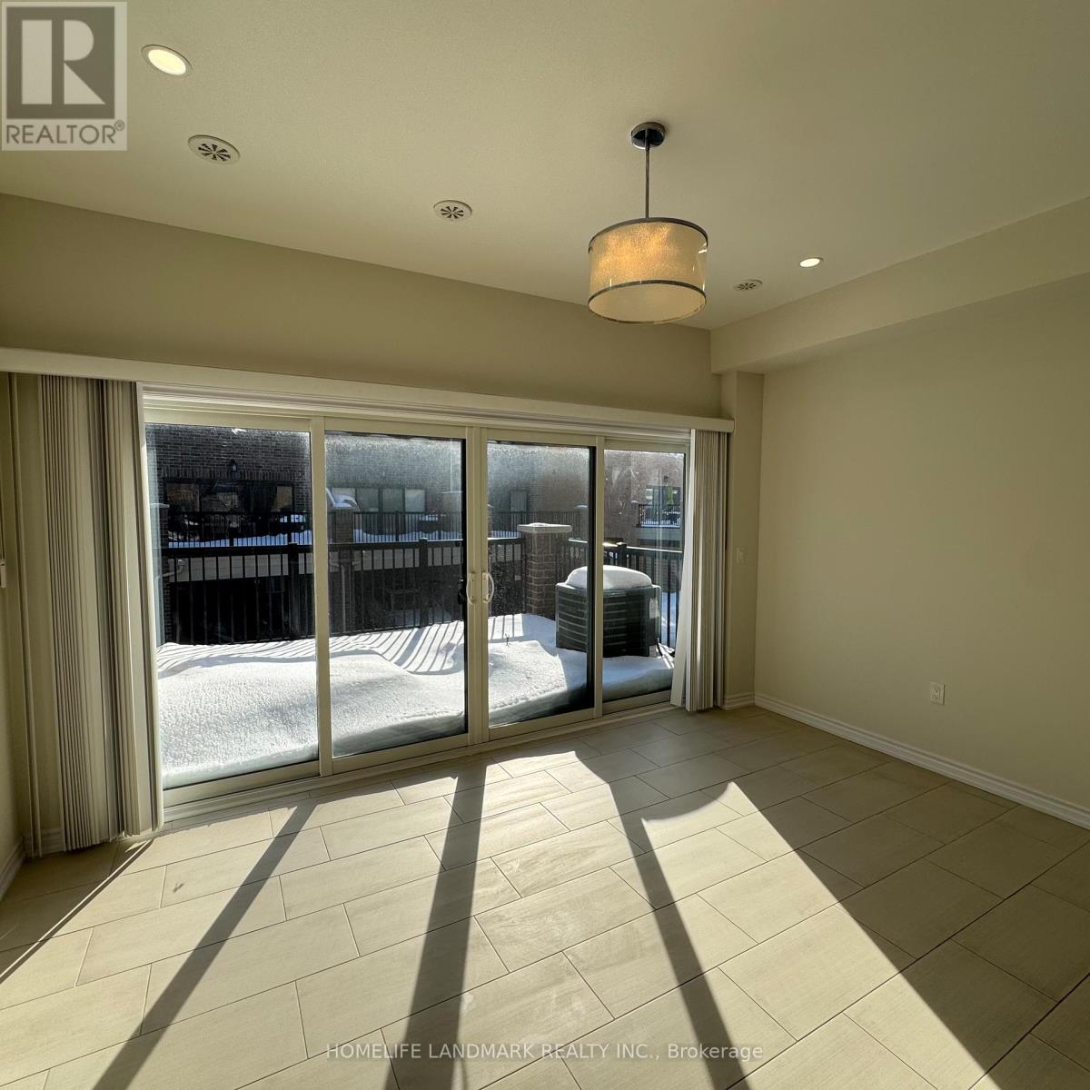 43 George Peach Avenue, Markham, Ontario  L6C 0Z1 - Photo 12 - N12749514