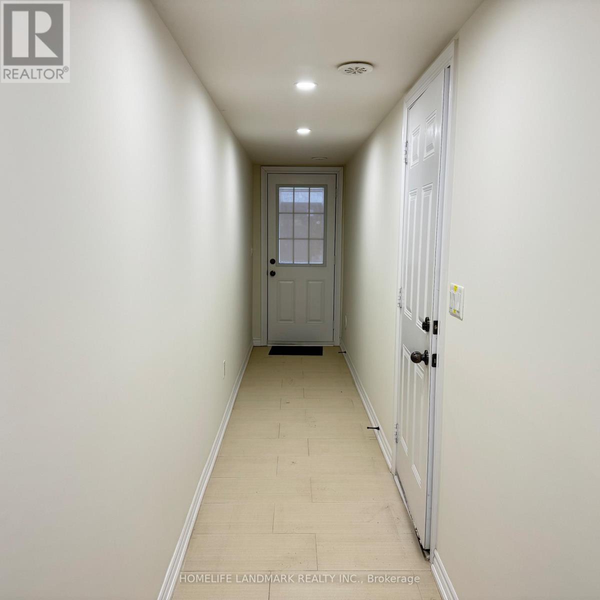 43 George Peach Avenue, Markham, Ontario  L6C 0Z1 - Photo 2 - N12749514