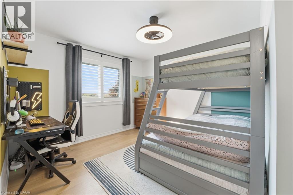 348 Sydenham Road, Dundas, Ontario  L9H 5E2 - Photo 23 - 40802414