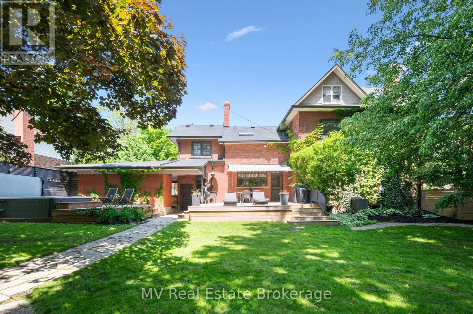 94 Colborne Street, Centre Wellington, Ontario  N0B 1S0 - Photo 12 - X12750856