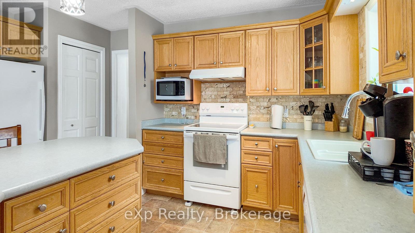 487 Lake Rosalind Rd 4, Brockton, Ontario  N4N 3B9 - Photo 8 - X12750872