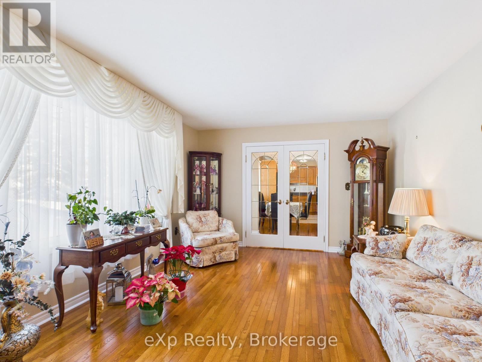 111 Huron Street, Brockton, Ontario  N0G 2V0 - Photo 11 - X12750902